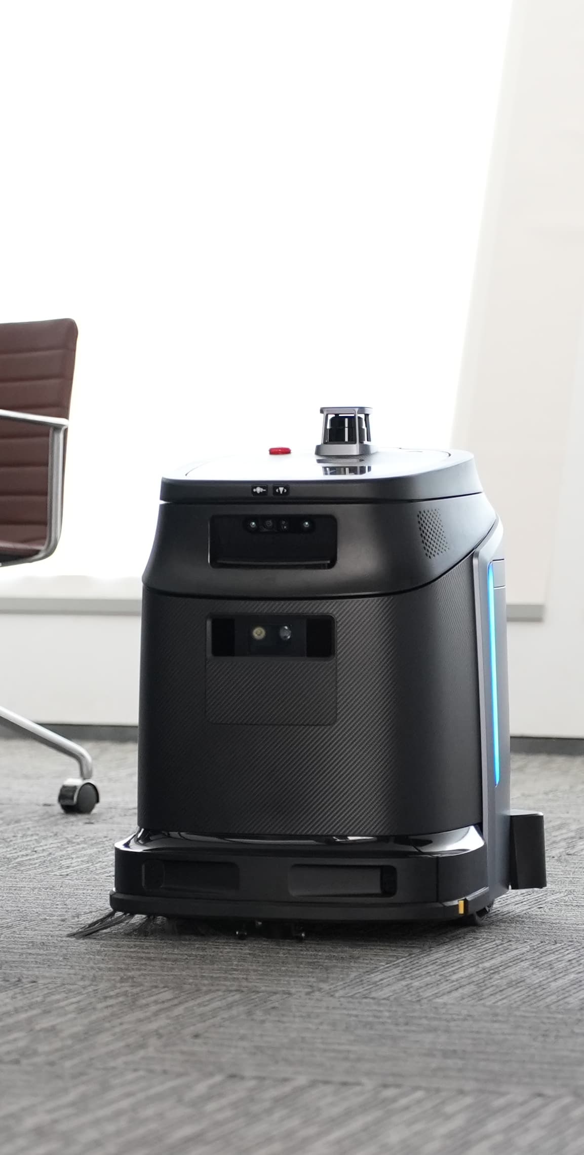 Robotec autonomous cleaning robots